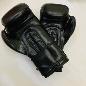 Gants de boxe MMA en cuir de qualité supérieure avec fermeture auto-agrippante |   Gants légers unisexes haute performance imperméables et respirants - Product Image 5