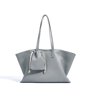 Sac à main en cuir véritable pour femmes, style coréen, matériau PU de haute qualité avec un petit portefeuille suspendu, sac à bandoulière - Product Image 2
