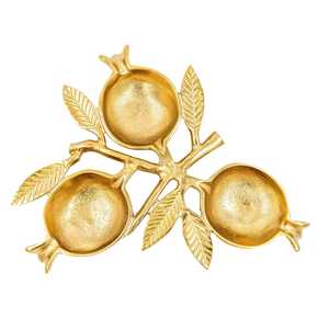 Ensemble de bols modernes en aluminium faits à la main avec bordure dorée, finition durable et écologique pour les tables de mariage et de fête - Product Image 1