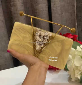 Pochette en résine de haute qualité personnalisable, sac de soirée parfait pour femme - Product Image 5