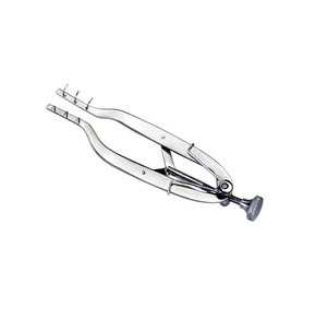 BEST CARE INTERNATIONAL Écarteur Stevenson Modèle LR4-123-514 8cm 3x3 Prongs, Ensemble d'instruments manuels en acier inoxydable certifié CE - Product Image 3