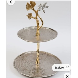 Luxury Round Metal <b>Cake</b> Stand with Elegant White <b>Top</b> & <b>Gold</b> Wire Base - Product Image 2