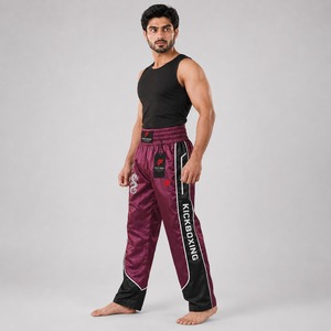 Pantalon de kick-boxing durable conçu pour l'entraînement intense, offrant un confort léger et des performances fiables au quotidien. - Product Image 3