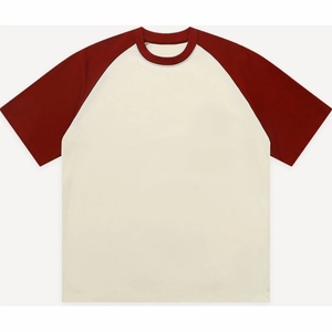 T-shirt à manches raglan pour homme, crème et rouge contrasté, col rond, décontracté, 100% coton, coupe classique, couleur unie, style tricoté - Product Image 1