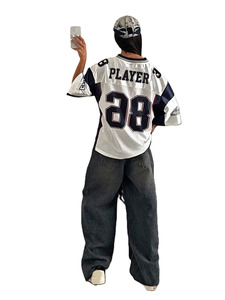 Maillot de football américain surdimensionné style streetwear en mesh respirant, col en V, uniforme d'équipe, impression de numéro personnalisée, approvisionnement en gros - Product Image 4