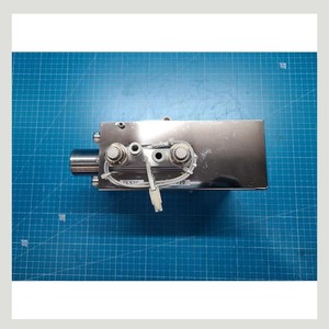 ชิบาอุระ ICE/ ASH300 RF Matching Unit มือสอง สภาพเดิม อะไหล่อุปกรณ์เซมิคอนดักเตอร์รุ่นเก่า - Product Image 3