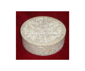 Joyero de tallado de esteatita Natural hecho a mano, caja de joyería Natural de trabajo de tallado de arte indio con forma hexagonal para el comprador al mejor precio - Product Image 6