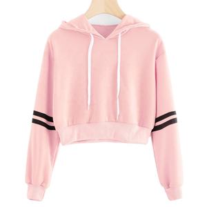 Logo personnalisé des fabricants Haut court de gymnastique court surdimensionné en éponge douce épaisse pour femmes, sweat à capuche décontracté pour l'hiver - Product Image 1