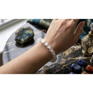 Natural Monalisa Cat's Eye <b>Beaded</b> <b>Bracelet</b> Handcrafted White Crystal Healing <b>Bracelet</b> Fine Wholesale Cat's Eye <b>Bracelets</b> - Product Image 3