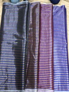 Rouleau de tissu rayé métallisé brillant or, violet, vert pour la confection de robes sari pour femmes - Product Image 2