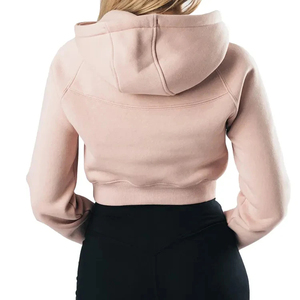 Hoodie personnalisé avec logo brodé, coupe courte, qualité supérieure pour femme, avec plusieurs poches, collection 2026, vente en gros - Product Image 3