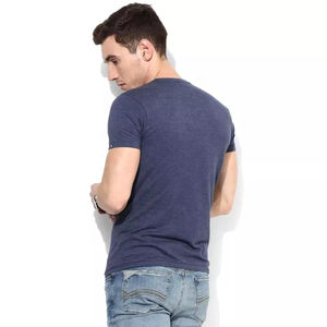 Camiseta de Cuello Redondo Azul Marino para Hombre con Diseño Clásico Ajustado, 100% Algodón Tejido, Transpirable y Elegante - Product Image 4