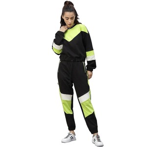 Conjunto Deportivo de 2 Piezas para Mujer, de Alta Calidad OEM, con Logotipo Personalizado, Traje de Invierno con Patrón Sólido, 100% Algodón Felpa y Ropa Deportiva para Gimnasio - Product Image 4