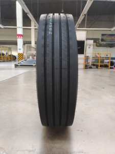 Neumático Radial de Acero OEM para Camión 295/75R22.5 11R24.5, Alta Capacidad de Carga para Transporte de Mercancías a Bajo Precio - Product Image 2