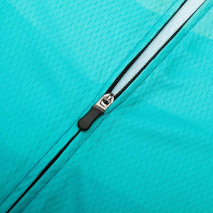 Ensemble de cyclisme personnalisé par sublimation de qualité supérieure, séchage rapide, maillot et cuissard de vélo, écologique - Product Image 3