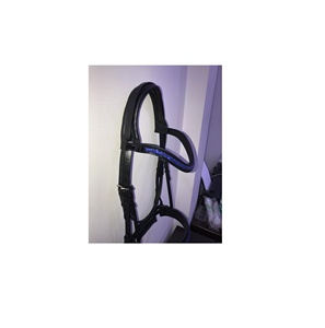 Brida de Cuero Premium Duradera para Caballo con Cabezalera y Correa de Nariz Acolchadas para Equitación Inglesa, Entrenamiento, Exhibición y Competición - Product Image 2