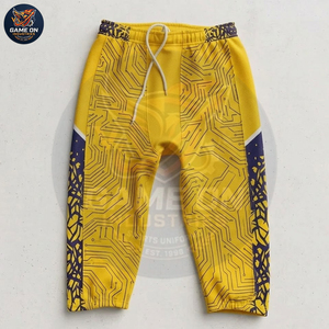 Conjunto de Uniforme de Fútbol Americano Sublimado Personalizado, Amarillo, Transpirable, de Secado Rápido, para Prácticas y Entrenamientos, Jersey y Pantalones - Product Image 3