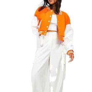 Veste universitaire pour femmes de qualité supérieure recadrée en cuir laine Baseball Letterman avec logo avant Style collège - Product Image 1