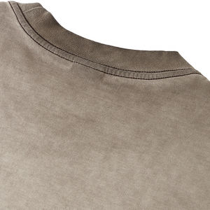 เสื้อยืดคอกลมแขนสั้นสไตล์มินิมอลสำหรับฤดูร้อน แบบยูนิเซ็กซ์  ถักทอจากวัสดุรักษ์โลก ซักแล้วนุ่ม ระบายอากาศได้ดี สวมใส่สบาย - Product Image 5