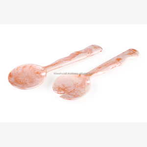 Servidor de ensalada de resina de alta demanda, cuchara para servir ensalada de epoxi, para uso en la cocina, en el hogar y hoteles, a un precio razonable. - Product Image 1