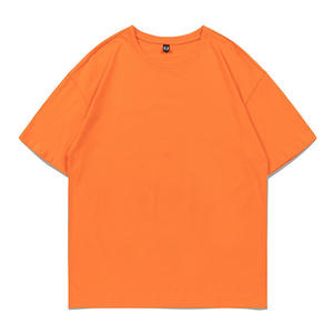 เสื้อยืดแขนสั้นสีส้มทรงโอเวอร์ไซส์สำหรับผู้ชาย คอกลม ผ้าถัก สีพื้นเรียบ ทรงพอดีตัว - Product Image 1