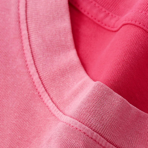 Camiseta Raglan de algodón pesado 230G con cuello redondo y manga corta para hombre, talla grande, holgada, con efecto lavado y degradado, ideal para verano, con estampado personalizado. - Product Image 4