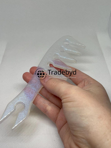 Peine de Resina Hecho a Mano de Lujo Tradebyd para Soluciones Premium de Cuidado y Belleza del Cabello - Product Image 2