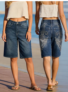 TRIBON SPORTS Shorts de mezclilla ajustados de cintura alta para mujer, pierna recta, lavado a la piedra, bordado de estrellas, estilo dulce de verano, transpirables - Product Image 5