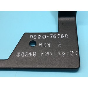 2 AMAT 0020-76569 Abrazadera, Base FRNT Línea de Agua FAC - Equipo y Piezas de Semiconductores de Confianza de la Marca Global Legacy - Product Image 3