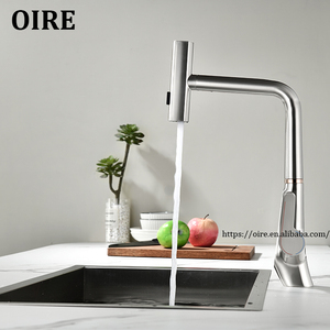 Oire Modern Single Handle Single Hole Waterfall Pull-Out Kitchen Sink <strong>Faucet</strong> For Hotel Or Apartment Kitchen Use - Product Image 2