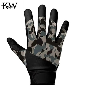 Muestra gratuita personalizada de guantes de fútbol americano ligeros y antideslizantes, último estilo, guantes únicos y de primera calidad al mejor precio. - Product Image 2