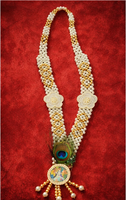 Collier artisanal religieux en alliage plaqué or avec perles d'imitation Krishna Mala, pendentif plume de paon, pour mariage hindou