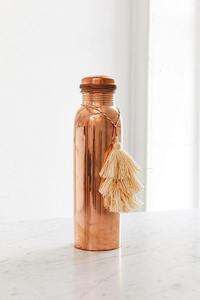Bouteille d'eau en cuivre gravée Chakra, finition satinée, design spirituel, anti-fuite, artisanale, réutilisable - Product Image 5