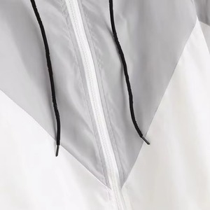 Vêtements de sport pour femmes, veste imperméable, coupe-vent chaudement doublée pour les aventures en plein air - Product Image 6