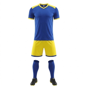 Camiseta de Fútbol Personalizada sin Marca, Corte y Confección a Medida, para Adultos, 100% Poliéster, Transpirable, de Secado Rápido, Cuello Redondo, Manga Corta, para Equipo - Product Image 5