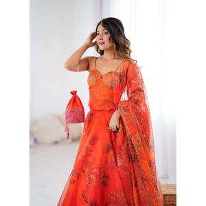 Lehenga Choli de poliéster bordado para fiesta con trabajo de lentejuelas - Product Image 4