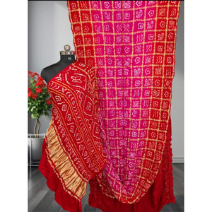 Sari Bandhani Rajasthani en soie, vêtement ethnique pour femmes, pallu traditionnel dessiné à la main, pour fêtes et festivals - Product Image 1