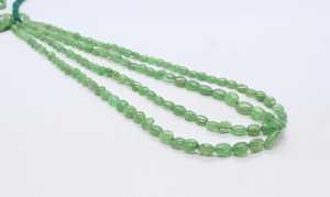 Perles ovales lisses teintées en tsavorite naturelle 4x6-5x7 MM, perles de pierres précieuses en tsavorite, 16 pouces, perles ovales en tsavorite naturelle - Product Image 4