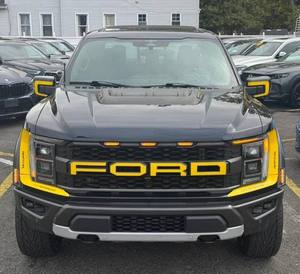 จัดส่งทันที รถฟอร์ด F-150 แร็พเตอร์ ซูเปอร์ครูว์ ปี 2024 สีดำ มือสอง ขับเคลื่อน 4 ล้อ เกียร์อัตโนมัติ เบาะหนังสีเข้ม - Product Image 1