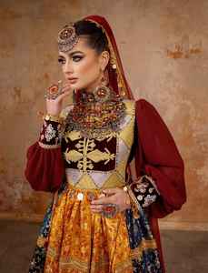 Vestido afgano Kuchi bordado a mano, muy vendido, para mujeres, para bodas y fiestas, estilo afgano, último diseño disponible para la venta. - Product Image 3