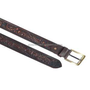 Cinturón de Cuero Repujado Estilo Western Vintage para Hombre, Color Marrón, con Diseño Floral y Hebilla Plateada Grabada - Product Image 1