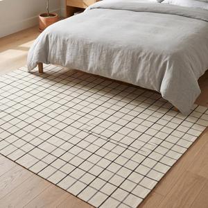 Tapis en laine fait main de qualité supérieure à motif quadrillé moderne - Tapis géométrique minimaliste crème et noir à tissage plat pour la maison et la décoration intérieure - Product Image 4