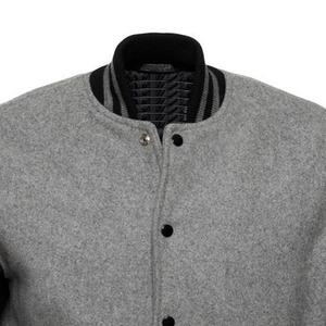 แจ็คเก็ตวาร์ซิตี้คุณภาพสูงสั่งทำพิเศษ ตัวเสื้อทำจากผ้าขนสัตว์ แขนเสื้อทำจากหนัง ทรงเข้ารูปลำลองสำหรับผู้ชาย แจ็คเก็ตเลตเตอร์แมน แจ็คเก็ตเบสบอล CP-MLJ-02 - Product Image 4