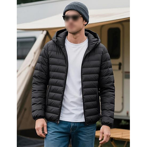Veste matelassée chaude avec capuche intégrée et fermeture éclair intégrale pour femmes, idéale pour l'hiver - Product Image 3