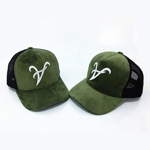 Nouvelle Tendance : Casquette Trucker en Velours Imperméable avec Logo Brodé Personnalisé, Casquette de Baseball Snapback Décontractée pour Fêtes et Voyages, Faible MOQ - Product Image 1