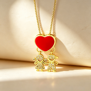 Collana girocollo QIKU con ciondolo a forma di bambino e bambina, colore rosso/nero, catena familiare, gioielli in rame con zirconi cubici per donne, coppie e innamorati, idea regalo - Product Image 1