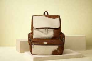 Sac à dos rustique en cuir véritable de vache, sac à dos de voyage pour ordinateur portable, sac à dos d'école multifonction, grande capacité, fermeture éclair unisexe HNBP-0019 - Product Image 1