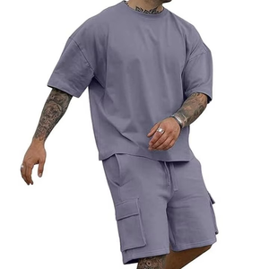 ใหม่อินเทรนด์สไตล์อเมริกันลำลองแขนสั้นเสื้อยืดกางเกงขาสั้นชุดสะท้อนแสงออกแบบอเนกประสงค์สำหรับผู้ชายสำหรับฤดูร้อน - Product Image 1