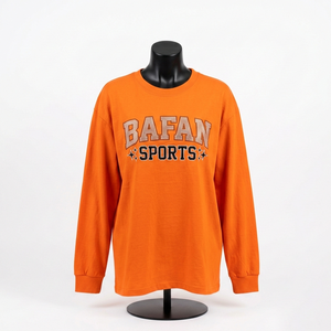 Camiseta de Manga Larga de Algodón Jersey Premium de 200 GSM, Cuello Redondo Naranja, Logotipo Personalizado, Ropa Casual - Product Image 3