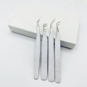 Pinzas de extensión de pestañas de acero inoxidable profesional de calidad superior hechas a mano probadas a mano brillo blanco agarre de diamante puntiagudo - Product Image 3
